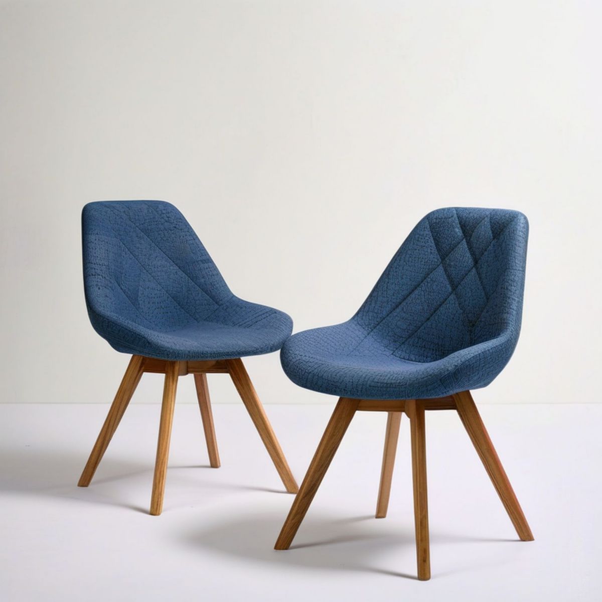 2er-Set gepolsterte Stühle in Blau und Braun, 55 x 58 x 84 cm