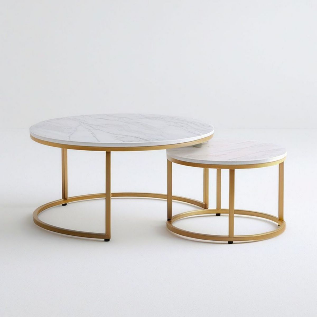 2-teiliges rundes Tischset in weisser Marmoroptik und Gold, Ø 80 x 45 cm und Ø 60 x 35 cm